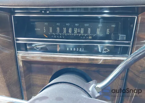 1988 Cadillac Brougham z USA, uszkodzony, nr VIN 1G60T51Y8J9714945